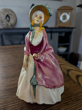 Royal Doulton ???PAISLEY SHAWL Beautiful Vintage Figurine Heavy 8