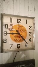 Vintage 40/50s Essex magic soles Clock by sessions picture