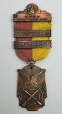 Vintage 1960 USMC MCRD Rifle & Pistol Club Medal Fourth Team Service Rifle EGA picture
