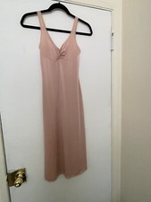 Vintage OLGA Behind Every Olga There Really Is An Olga Body Silk Slip Petite picture