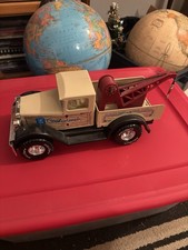Vintage nylint Goodwrench GM toy Tow Truck, works completely, no imperfections. picture