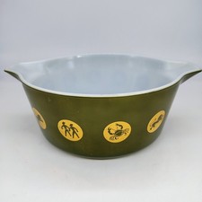 Vintage Pyrex Zodiac Pattern Green 475-B 2.5 qt Casserole Dish 1961 picture