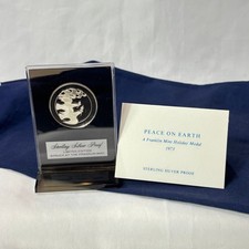 1973 Franklin Mint Sterling Silver Proof PEACE ON EARTH Holiday Medal picture