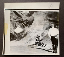 Vtg AP wire photo SKIMP HERSEY Lakewood Speedway crash June 11, 1950 picture