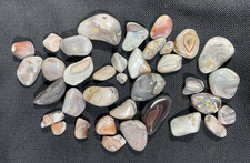 Botswana Polished 391 g 36 in lot Botswana, amazing patterns, great collection picture