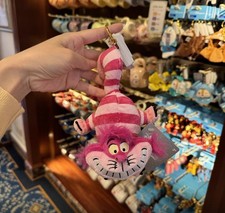 Authentic Disney Cheshire Cat Pendant Plush Doll Keychain bag charm Disneyland picture