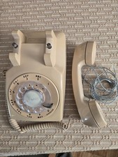 VINTAGE STROMBERG CARLSON ROTARY DIAL DESK TABLE TELEPHONE Beige Light Tan Color picture