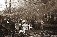 Crowd at Twin Springs, Siloam Springs, Arkansas - c1890- Historic Photo Print picture
