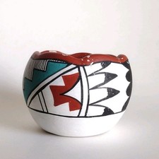 Vtg Jemez New Mexico Pueblo Art Pottery Vase Small Scalloped Bowl Signed L Toya picture