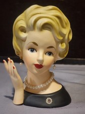 VINTAGE ARDCO BLACK DRESS LADY HEAD VASE PEARL EARRINGS AND NECKLACE PIN picture