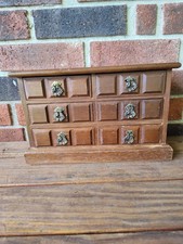Sankyo Vintage Windup Musical Jewelry Box Plays Rain Drops Falling on My Head  picture
