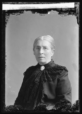Photo:Mrs. M.F. Landstreet Portrait c1901-1903 picture