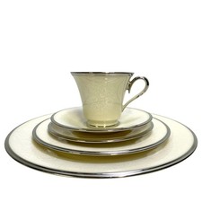 Lenox 'Moonspun' Retired USA 5-Piece Place Setting-Excellent   picture