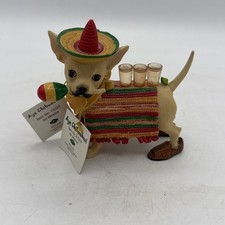 Westland Giftware Aye Chihuahua Ah Mexico Figurine 13325 Dog Sombrero 2008 (READ picture
