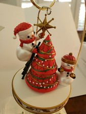 Hallmark 2025 Keepsake Ornament Member  Exclusive Winter Garden Party Open picture