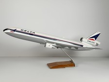 Vintage PACMIN Delta Air Lines McDonnell Douglas MD-11 1:100 Scale picture