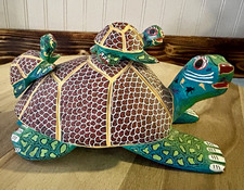 Vintage Alberto Hermosillo Hand-Painted Mexican Folk Art Turtle Figurine Oaxaca picture