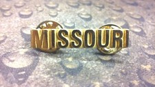 Missouri state bar pin goldtone metal double butterfly clutch back picture