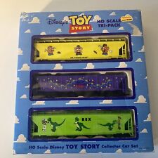 Vintage 1996 DISNEY'S TOY STORY HO SCALE COLLECTOR Tri-Pack CAR SET New ALIENS picture