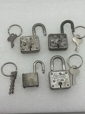 Lot Of 4 Vintage Master Lock Padlocks With Keys 44 5P 5R 5D And No 10 L23 picture