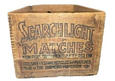 Antique Search Light DIAMOND Matches Dovetailed Wood Crate Primitive Advertising picture