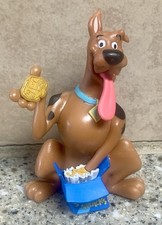 CultureFly: Scooby-Doo 4.5” Scooby-Doo Vinyl Figure w/ Scooby Snacks picture
