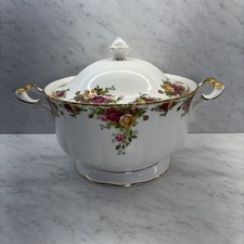 Royal Albert “Old Country Roses” Covered Soup Tureen & Lid 9.5” England Nice picture