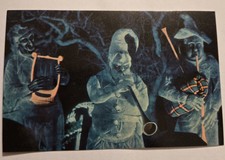 Nice Unused VTG Postcard HAUNTED MANSION WALT DISNEY WORLD Trembling TRIO F2 picture