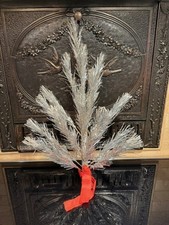 Vtg The Holiday Aluminum Hanging Wall Or Door Tinsel Christmas Tree K2000 Boxed picture