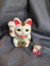 Maneki Neko Right Paw Raised Prosperity & Fortune Cat WHISKERS Bank Vtg & Mini picture
