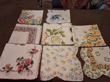 Vintage Lot 1960s And 70s  Ladies Hankerchiefs And 1 Kitchen Towel Great Shape picture