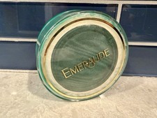 Emeraude By Coty Dusting Powder  1.75oz New Old Stock Vintage Green With Puff picture