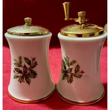 Vintage Lenox Holiday Salt & Pepper Mill Set grinder White Excellent Holly Berry picture