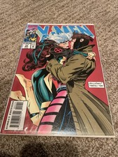 X-Men #24 1993 Marvel Rogue & Gambit Kiss Cover Andy Kubert Classic Key 🔑 picture