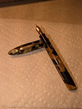 VINTAGE SHEAFFER'S FOUNTAIN PEN LIFETIME BLACK AND PEARL WHITE DOT picture