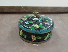 Antique Chinese Cloisonné Lidded Enamel Metal Floral Keepsake Box Foo Dog Finial picture