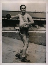 1936 Press Photo BL Prendergast of Britain for the discus at Berlin Olympics picture