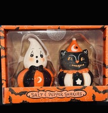 🖤🧡NIB Johanna Parker Halloween Nostalgia Ceramic Salt & Pepper Shaker Set picture