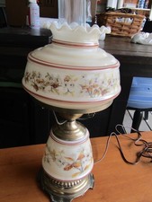 VINTAGE QUOIZEL INC. HURRICANE LAMP picture