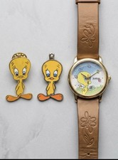Vintage Armitron Tweety Watch Works New Battery + Tweety Pin & Pendant picture