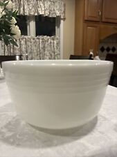 Vintage Pyrex Hamilton Beach Ribbed Milk Glass 8.5” Mixing Bowl #17 White picture