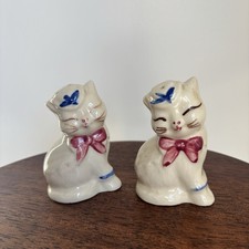 Vintage Shawnee Puss ’N Boots Cat Salt and Pepper Shakers, Cream Pottery Kittens picture
