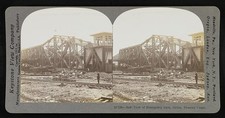 Photo:Side view of emergency dam, Gatun, Panama Canal picture