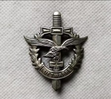 WW2 German Badge Pin Luftwaffe Pilot with Eagle Iron Cross Medal picture