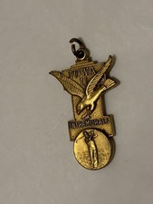 Balfour U of University Iowa City  Intramural Gold Tone Golf Pendant 1.5