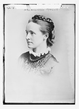 Photo:Mrs Millicent Fawcett Portrait Bust 1913 English Suffragist Feminist picture