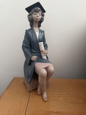 LLADRO 5546 Reaching the Goal  Black Legacy Collection  picture