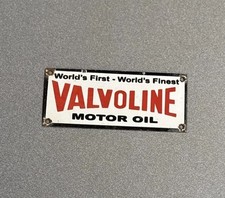 VINTAGE VALVOLINE MOTOR OIL PORCELAIN SIGN CAR GAS MOTORCYCLE OIL picture