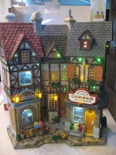 Lemax Essex Street Facade Essex Corner Market Lighted Hanging Wall Setting 95893 picture