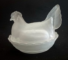 Beautiful Vintage LG Wright Frosted Glass Hen on Nest Candy Dish 7 in. picture
